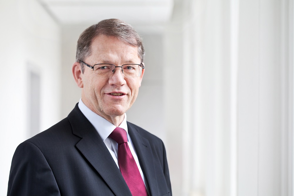 IHK-Hauptgeschäftsführer Dr. Horst Schrage: Fahrverbote sollten nur allerletztes Mittel sein. Foto: IHK Hannover