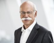 Dr. Dieter Zetsche, Vorsitzender des Vorstands der Daimler AG und Leiter Mercedes-Benz Cars Dr. Dieter Zetsche, Chairman of the Board of Management of Daimler AG and Head of Mercedes-Benz Cars