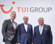 Fritz Joussen (Vorstandsvorsitzender), Dr. Dieter Zetsche (Aufsichtsratsvorsitzender), Prof. Dr. Klaus Mangold